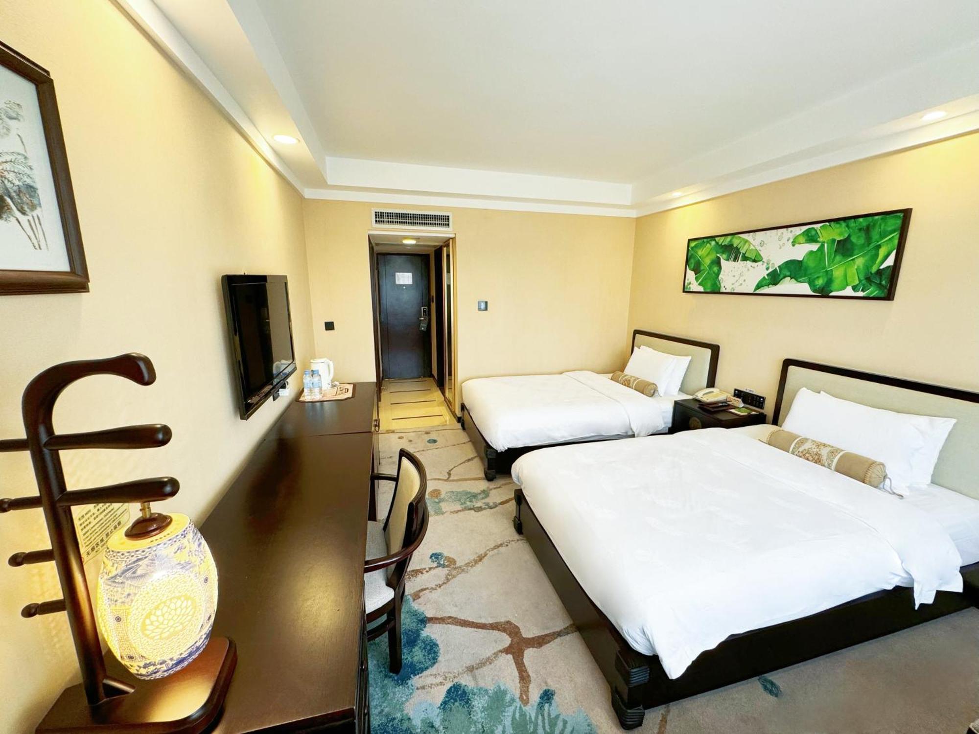 Guangdong Hotel-Free Shuttle & Registration Counter Service During Canton Fair Exteriér fotografie